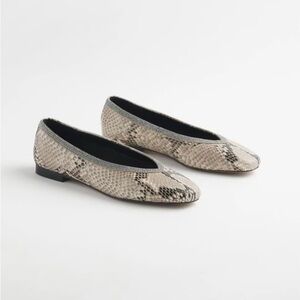 Chico's Snake-Print Flats in Beige and Black Trim
